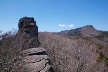 クルソン仏岩