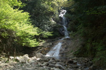 加賀津の滝