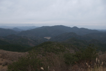 東鳳翩山の眺望です。その４