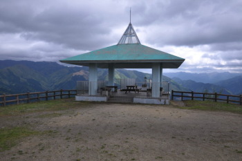 翠波峰西峰の展望所