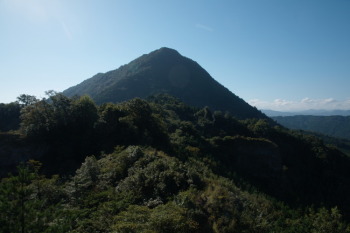 鹿嵐山
