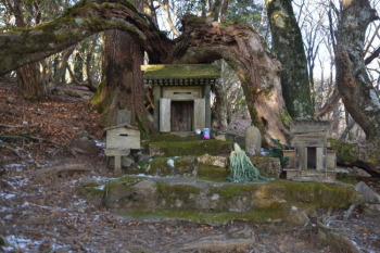 尾鈴神社